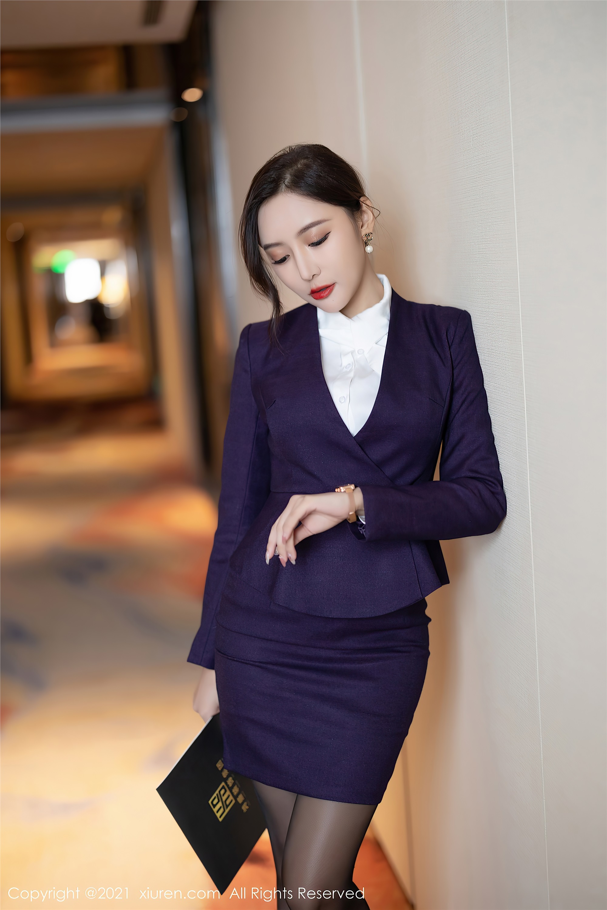 Xiuren秀人网 2021.11.08 NO.4184 王馨瑶yanni